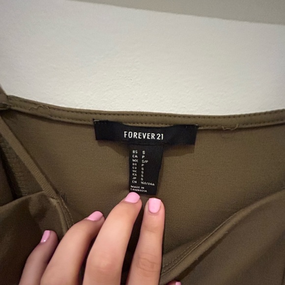 Olive green mini dress - Picture 3 of 3